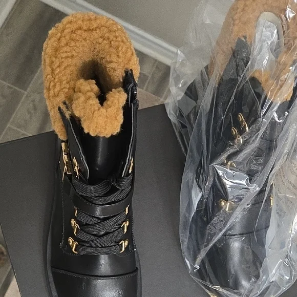 Shoe Dazzle Black and Brown Combat Boots - Picture 4 of 4